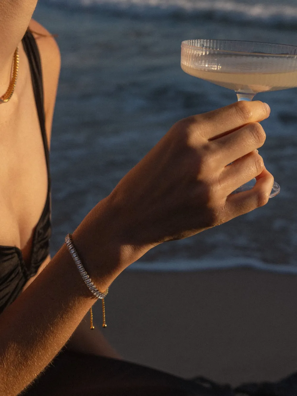 New PURELEI Crystal Glow Armband
