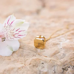 Flash Sale PURELEI Elegance Medaillon Kette