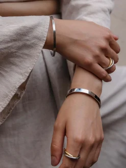 Store PURELEI Simplicity Armcuff